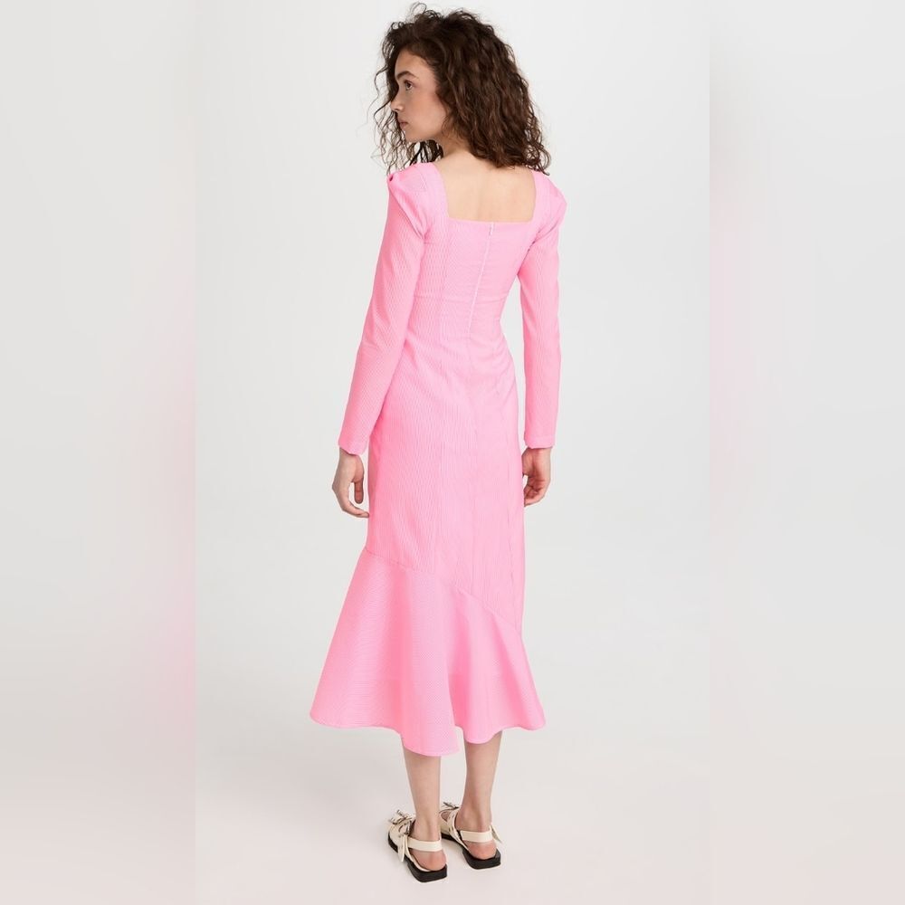 Brogger Dress - Picture 5 of 9
